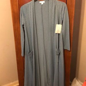 Long blue lulaRoe cardigan!!💙